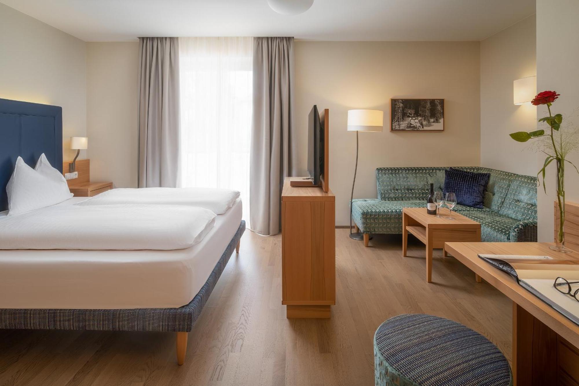 Villa Bavaria Мерано Экстерьер фото